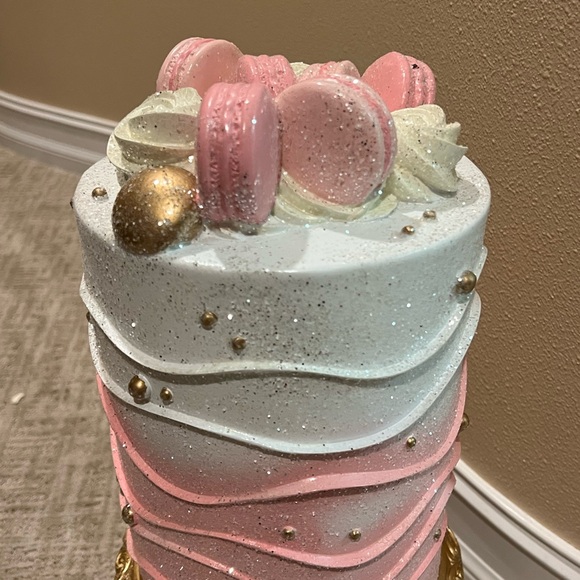 December Diamonds 20 inch Confections Pink Cake w/Macarons on Gold Pedestal - Picture 3 of 8
